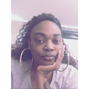 Meet your Posher, Deondra